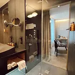 Dome Hotel 5*