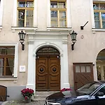 Dome Hotel
