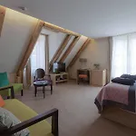 Dome Hotel 5*