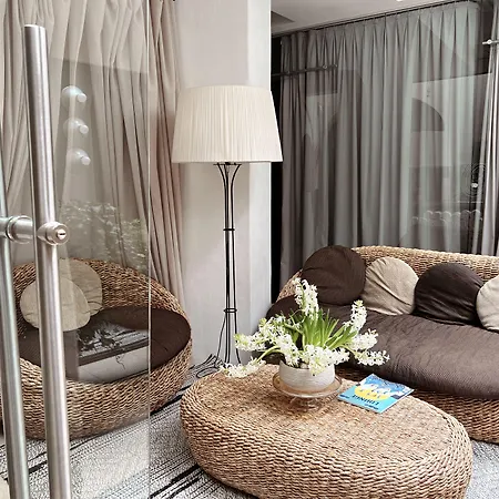 Dome Hotel