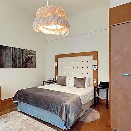 Dome Hotel 5*