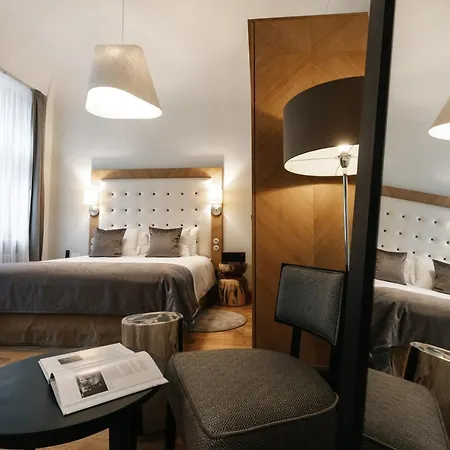 Dome Hotel